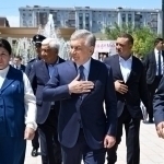 Shavkat Mirziyoyev “O‘zgarish”dagi o‘zgarishlar bilan tanishdi