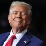 Трамп Эронга ҳазил қилди