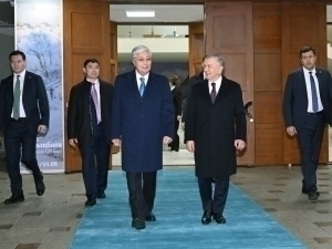 Путин билан учрашган Тўқаев энди Тошкентга келяпти