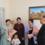 Samarqandda “Zulfiya” mukofotini olgan ijodkorga uy sovg‘a qilindi