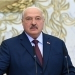 Lukashenko narxlarni oshirishni taqiqladi