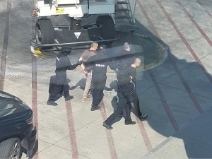 Интерпол қидирувидаги 3 ўзбекистонлик БААда ушланди