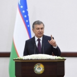Shavkat Mirziyoyev: “Qarsaklar, balandparvoz gaplarga chek qo‘yish zarur”