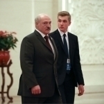 Лукашенко ўғлига яна махсус стипендия тайинлади
