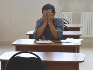 Россияда қанча мигрант рус тили имтиҳонидан ўтолмагани очиқланди 