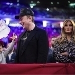 Melaniya Tramp va Ilon Mask AQSH fuqaroligidan mahrum qilinishi mumkin