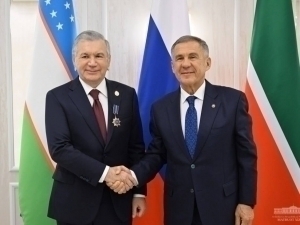 Mirziyoyev was awarded the Order of Friendship of Tatarstan