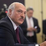 Лукашенко Беларусь чегаралари яқинида вазият кескин эканини айтди 