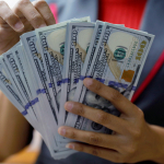Qozog‘iston va Rossiyada dollar narxi tobora oshib ketyapti
