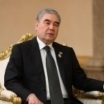 Gurbanguli Berdimuhamedov ilk bor “Millat otasi” deb ataldi