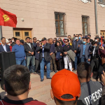 Бишкекда сайлов натижаларига қарши намойиш бошланди