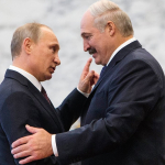 Kel yarashaylik... Putin kelishmovchiliklarga qaramay Lukashenkoni qutladi