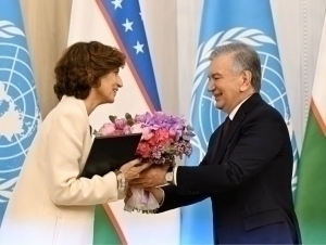 Mirziyoyev awards Audrey Azoulay