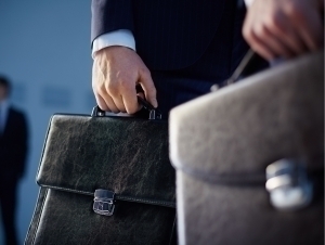 O‘zbekistonda 2,1 mingdan ziyod davlat xizmatchisi shtati qisqartiriladi