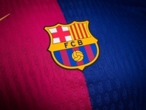 “Барселона” афсоналари клубнинг янги мавсум либоси тақдимотида қатнашди (видео)