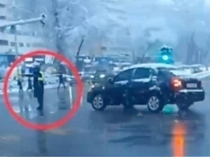 Тошкентда Lacetti ЙПХ инспекторини уриб юборди