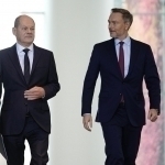 Германияда коалиция қулаши: Шольц молия вазирини ишдан бўшатди