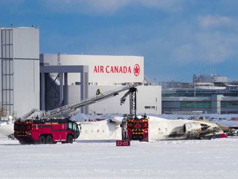 “Кўршапалакдек осилиб турардик”. Канададаги йирик авиаҳалокат тафсилотлари (фоторепортаж)