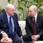 Makrondan qo‘rqqan Lukashenko Putin bilan “erkakchasiga” gaplashishni taklif qildi (video)