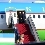 Shavkat Mirziyoyev rafiqasi bilan Budapeshtga yetib bordi (video)