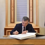 Мирзиёев озодликка чиққан айрим шахслар устидан маъмурий назорат ўрнатишга оид Қонунни имзолади