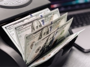 Dollar kursi yana ko‘tarildi