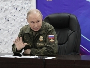 Путин Пасха муносабати билан сулҳ эълон қилди