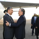 Mirziyoyev ota-bola Berdimuhamedovlarni tabrikladi
