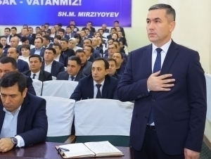 Uychi tumani hokimi ham o‘zgardi