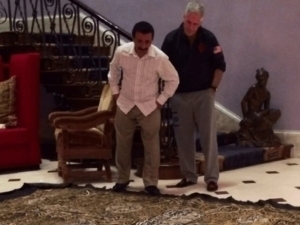 Epshteyn Ka’bapo‘shni gilam qilganmi?