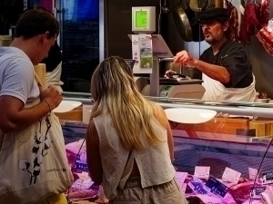 Fransiyaliklarga kamroq mol go‘shti yeyish tavsiya etildi