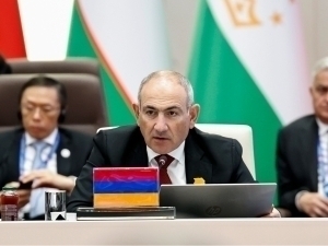 Pashinyan SHHT+ sammitida ruscha gapirmagani uchun 