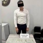 Toshkentda bank xodimi 10 ming dollar bilan ushlandi (video)
