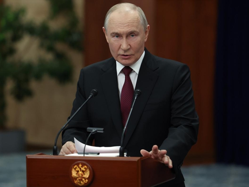 “Биз хато қилдик”. Путин фуқаролик объектларига ҳужумлар ҳақида гапирди