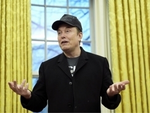 Ilon Mask trillioner bo‘lish arafasida