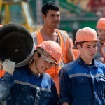 “Migrantlar oilasi bilan kelmasin”. Rossiyada yangi taqiq kuchga kirishi mumkin