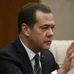 Медведев роботлаштириш ҳақида очиғини айтди