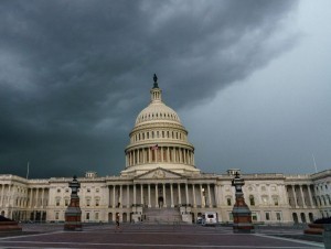 АҚШ сўнгги дақиқада shutdown’дан қутилиб қолди 