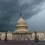 АҚШ сўнгги дақиқада shutdown’дан қутилиб қолди 