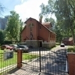 Словакия ҳам Санкт-Петербургдаги бош консулхонасини ёпмоқда