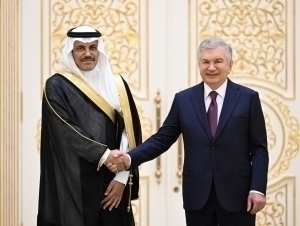 Президент 9 давлат элчиларидан ишонч ёрлиқларини қабул қилди