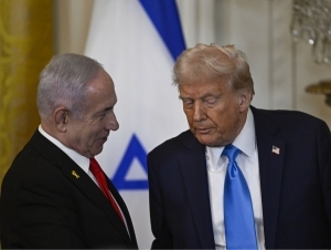 Трамп Эронга қарши операция қачон тўхтатилишини айтди 