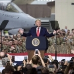 Tramp Eronga qo‘shin ham yuborishi mumkin