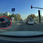 UZB seriyali raqam taqqan Toyota egasi jarimaga tortildi