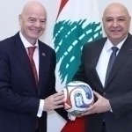 Infantino Livan fuqaroligini oldi