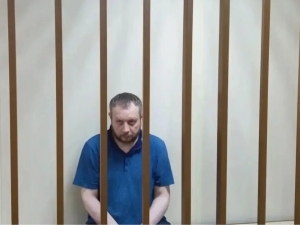 Rossiyada 5 yoshli qizchani zo‘rlamoqchi bo‘lgan pedofilni bolalar to‘xtatib qoldi