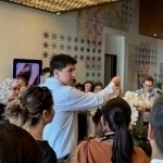 BAAda qolib ketgan o‘zbekistonliklar mehmonxonaga joylashtirildi