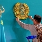 Тўқаев Қозоғистон гербини ўзгартиришни таклиф қилди
