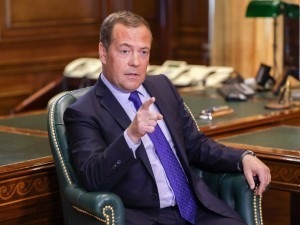 Rossiya birinchi bo‘lib yadro qurolidan foydalanishi mumkin – Medvedev