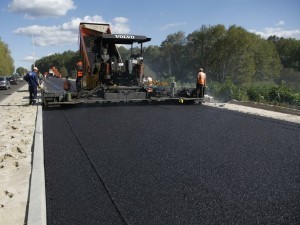 Uzbekistan borrows from Asian Development Bank for road repairs